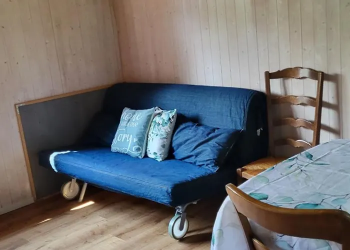 Im Gruenen Σαλέ *